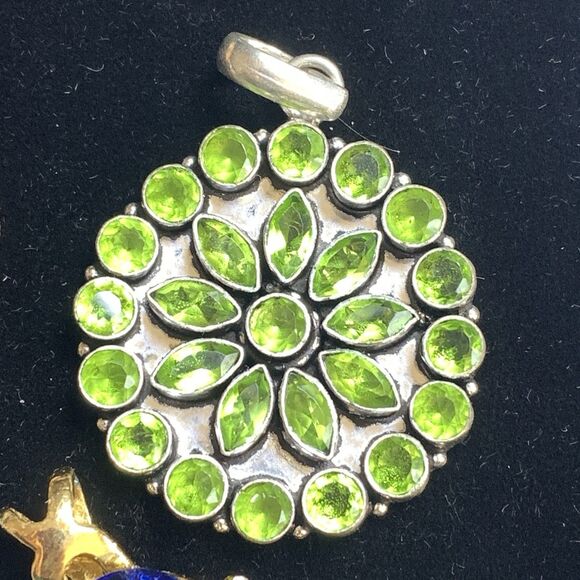 Lot of 31 Mixed Gemstone & Statement Pendants Boho Artisan Some 925 & Vintage - Picture 10 of 16